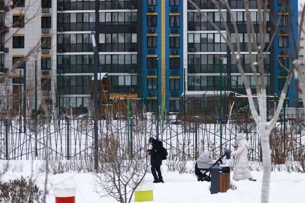 Каждый второй зумер надеется на родителей при покупке первого жилья