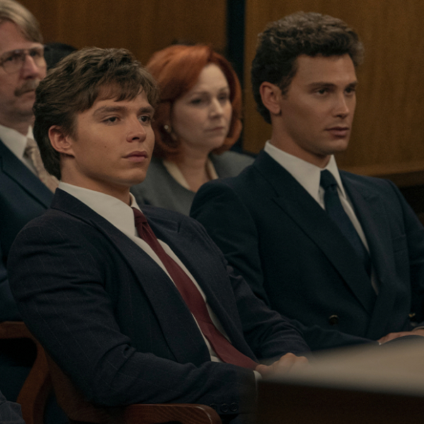 5 причин посмотреть сериал «Монстры: Братья Менендес»