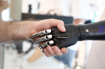 Эксперт Гамза раскрыл значимость ИИ для сектора МСП