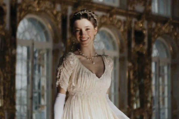 &laquo;Война и мир&raquo; Андреасяна: что не так с фильмом &mdash; мнение критиков и зрителей