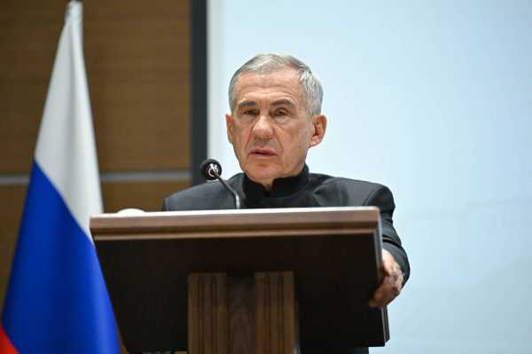 Минниханов заявил, что обеспокоен ростом числа заявлений о личном банкротстве