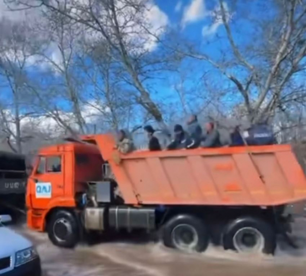Гвардеец эвакуировал около 30 человек
