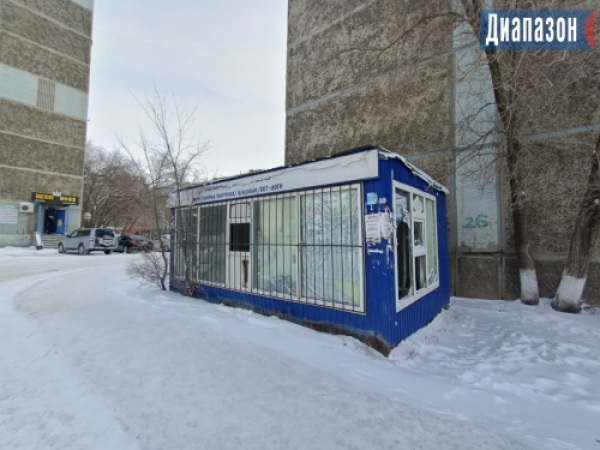Народный репортер. Заброшенный павильон пугает прохожих