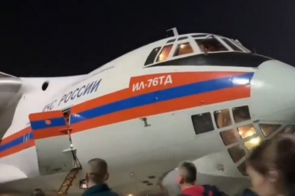 Спецборт МЧС доставит пострадавших из Нижнекамска в Москву