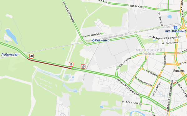 Из-за ДТП на въезде в Казань собралась пробка