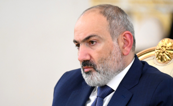 Премьер Армении Никол Пашинян ушел в отставку вместе с правительством