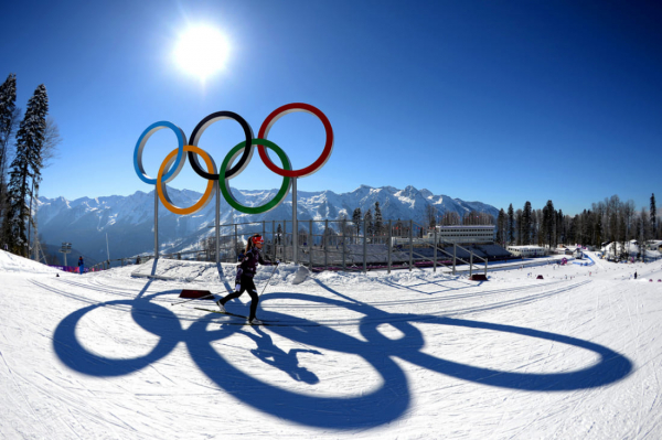 На олимпийские объекты в Италии запретили приносить флаги и символику России