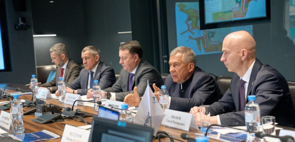 Курорт &laquo;Казань марина&raquo; обсудил Минниханов с руководством корпорации Туризм.РФ