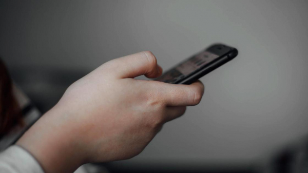 &quot;Займи денег&quot;: как казахстанцев &quot;разводят&quot; с помощью взлома WhatsApp