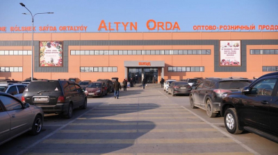 Болат Назарбаев не является владельцем рынка &quot;Алтын Орда&quot; - министр Шаккалиев
