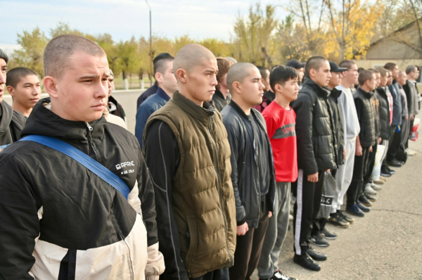 В инженерно-саперную бригаду Конаевского гарнизона прибыли первые новобранцы