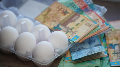 Яйца рекордно подорожали в Казахстане всего за неделю