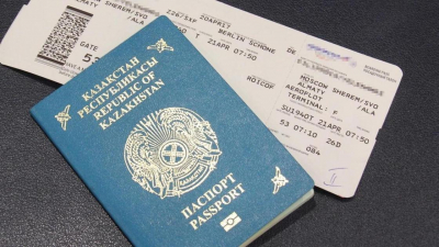 &quot;Лучше при себе иметь документы&quot;: МИД дал рекомендации казахстанцам, находящимся в России