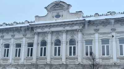 Владельцев объектов культурного наследия Татарстана попросили срочно убрать снег с крыш