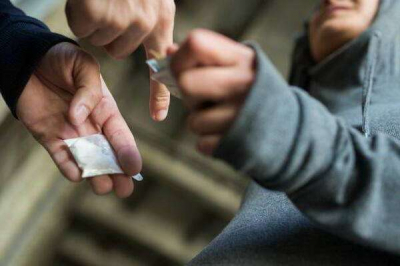 19 подростков задержаны полицией за участие в наркоторговле с начала года