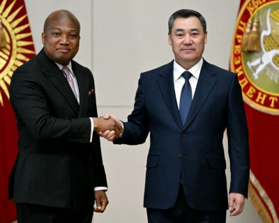 Садыр Жапаров принял министра иностранных дел Ганы Сэмуэля Аблакву