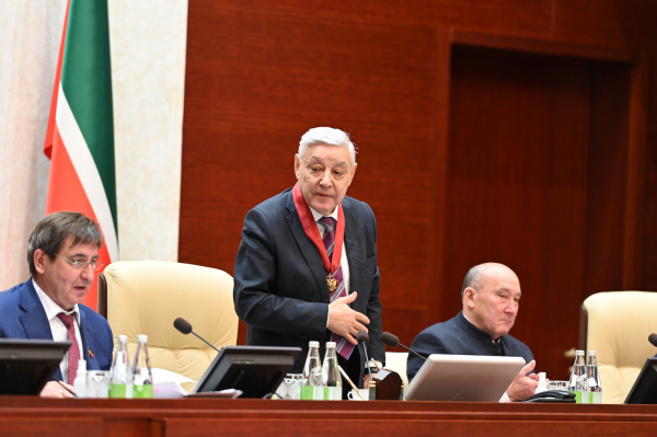 Фарид Мухаметшин подал пример сменяемости власти