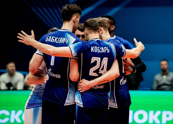 &laquo;Зенит&raquo; Владимира Алекно победил &laquo;Локомотив&raquo; в матче Суперлиги