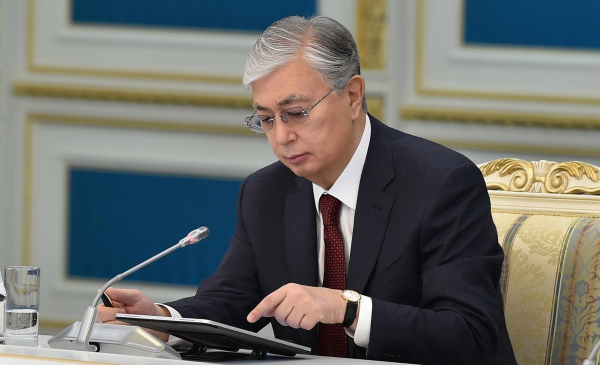 Президент Казахстана подписал указ о награждении строителей