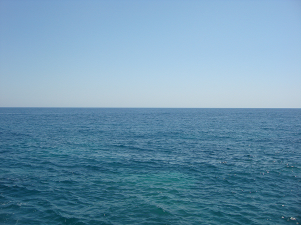 Иран объявил Ормузский пролив небезопасным для судоходства