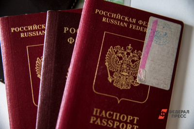Полиция предупредила уральцев об ажиотаже: обновлять загранпаспорта лучше заранее