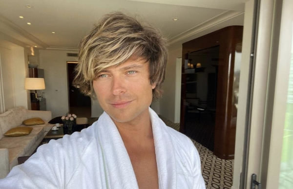 Шоумен Шаляпин призвал не покупать дорогие куличи, а творить добро