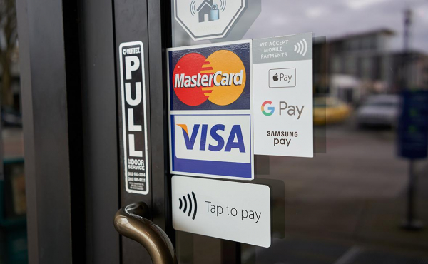 В Европе призвали срочно снизить зависимость от Visa и Mastercard